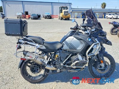 2021 BMW R 1250 GS ADVENTURE WB10M1306M6D55375 - główne zdjęcie licytacji z USA - miniatura