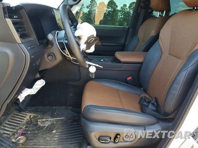 Zdjęcie 7 z 13 samochodu: 2024 LEXUS GX 550 PREMIUM+ VIN:JTJTBCDX9R5014606 - miniatura
