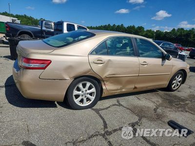 Trzecie zdjęcie samochodu z tyłu: 2011 TOYOTA CAMRY LE VIN:4T1BF3EK2BU750056 - miniatura