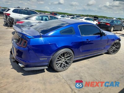Trzecie zdjęcie samochodu z tyłu: 2013 FORD MUSTANG VIN:1ZVBP8AM0D5251191 - miniatura