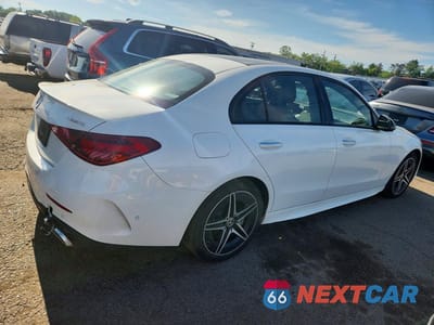 Trzecie zdjęcie samochodu z tyłu: 2024 MERCEDES-BENZ C 300 4MATIC VIN:W1KAF4HB8RR221716 - miniatura