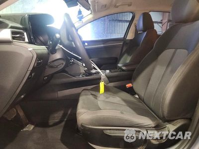 Zdjęcie 7 z 12 samochodu: 2021 KIA K5 LXS VIN:5XXG14J25MG053106 - miniatura