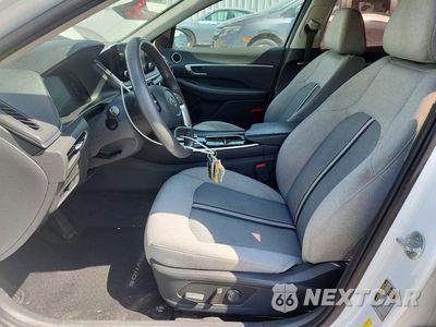Zdjęcie 7 z 12 samochodu: 2020 HYUNDAI SONATA SEL VIN:5NPEF4JA9LH002355 - miniatura
