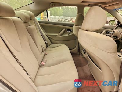 Zdjęcie 10 z 12 samochodu: 2007 TOYOTA CAMRY HYBRID VIN:JTNBB46K873009150 - miniatura