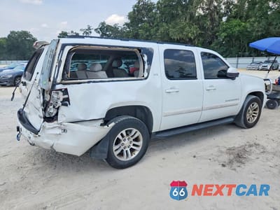 Trzecie zdjęcie samochodu z tyłu: 2007 CHEVROLET SUBURBAN K1500 VIN:3GNFK16377G101447 - miniatura
