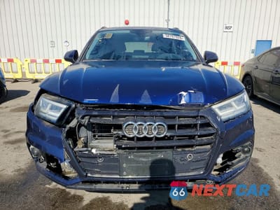 Piąte zdjęcie samochodu w środku: 2020 AUDI Q5 PREMIUM PLUS VIN:WA1BNAFY0L2014013 - miniatura