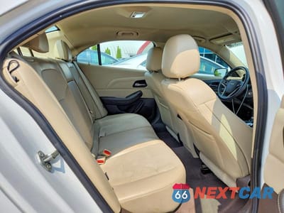Zdjęcie 10 z 12 samochodu: 2014 CHEVROLET MALIBU 1LT VIN:1G11C5SL1EU158985 - miniatura