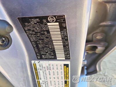Zdjęcie 12 z 12 samochodu: 2007 TOYOTA COROLLA MATRIX XR VIN:2T1KR32EX7C625028 - miniatura