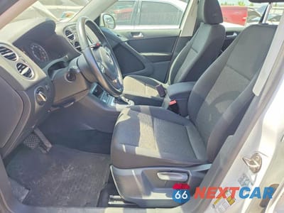 Zdjęcie 7 z 13 samochodu: 2018 VOLKSWAGEN TIGUAN LIMITED VIN:WVGBV7AX5JK005078 - miniatura