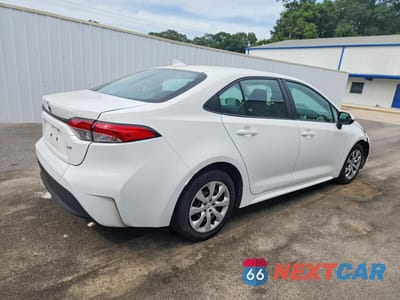 Trzecie zdjęcie samochodu z tyłu: 2024 TOYOTA COROLLA LE VIN:5YFB4MDE6RP162311 - miniatura