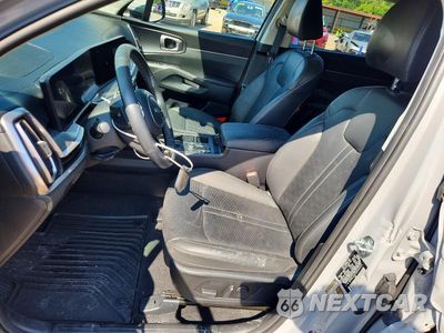 Zdjęcie 7 z 13 samochodu: 2024 KIA SORENTO S VIN:5XYRL4JC7RG304531 - miniatura