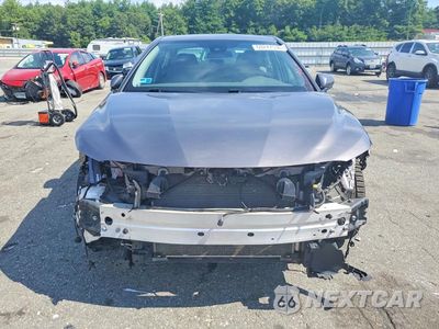 Piąte zdjęcie samochodu w środku: 2023 TOYOTA CAMRY LE VIN:4T1C11BKXPU078718 - miniatura