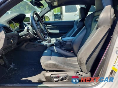 Zdjęcie 7 z 12 samochodu: 2020 BMW M2 COMPETITION VIN:WBS2U7C06L7E15672 - miniatura