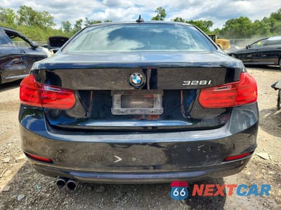 Zdjęcie 6 z 12 samochodu: 2013 BMW 328 I VIN:WBA3A5C53DF600171 - miniatura