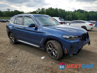 Czwarte zdjęcie samochodu z boku: 2022 BMW X3 XDRIVE30I VIN:5UX53DP03N9N10676 - miniatura