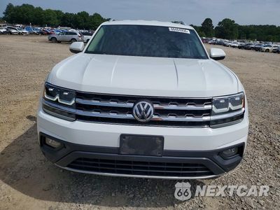 Piąte zdjęcie samochodu w środku: 2018 VOLKSWAGEN ATLAS SE VIN:1V2DR2CA0JC517191 - miniatura