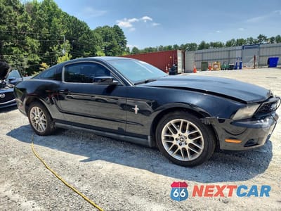 Czwarte zdjęcie samochodu z boku: 2012 FORD MUSTANG VIN:1ZVBP8AM9C5220522 - miniatura