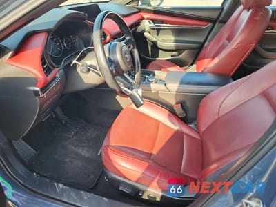 Zdjęcie 7 z 13 samochodu: 2021 MAZDA 3 PREMIUM VIN:JM1BPAML5M1347936 - miniatura