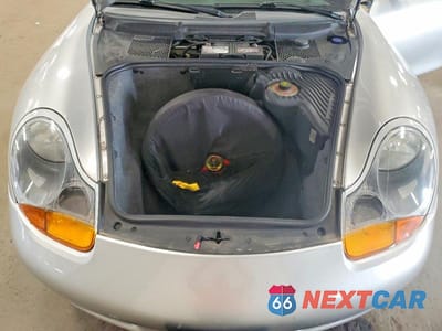 Zdjęcie 11 z 12 samochodu: 2000 PORSCHE BOXSTER VIN:WP0CA2980YU624688 - miniatura