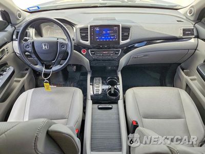 Zdjęcie 8 z 13 samochodu: 2017 HONDA PILOT ELITE VIN:5FNYF6H05HB041049 - miniatura