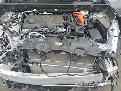 Zdjęcie 11 z 12 samochodu: 2025 TOYOTA RAV4 XSE VIN:JTMFB3FV4SD249566 - miniatura