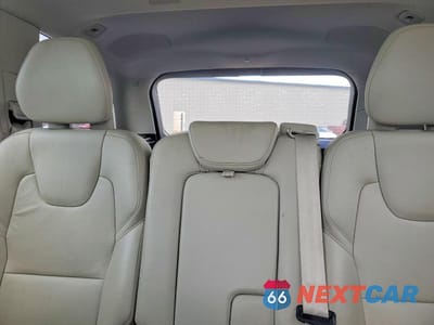 Zdjęcie 10 z 13 samochodu: 2018 VOLVO XC90 T5 VIN:YV4102KK3J1331274 - miniatura