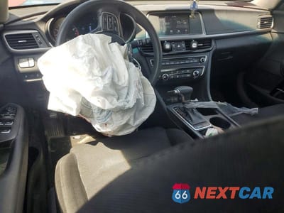 Zdjęcie 8 z 12 samochodu: 2018 KIA OPTIMA LX VIN:5XXGT4L37JG194531 - miniatura