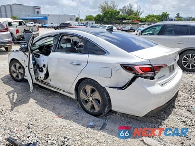 Drugie zdjęcie samochodu z przodu: 2016 HYUNDAI SONATA HYBRID LIMITED VIN:KMHE34L12GA031694 - miniatura