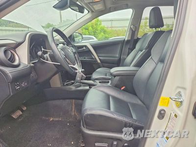 Zdjęcie 7 z 13 samochodu: 2016 TOYOTA RAV4 LIMITED VIN:2T3DFREV9GW461079 - miniatura