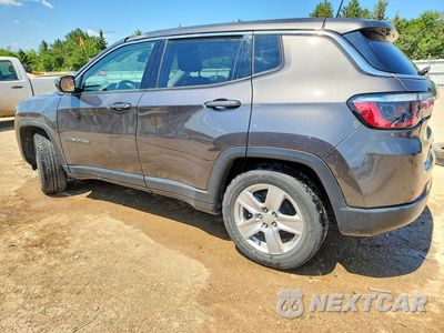 Drugie zdjęcie samochodu z przodu: 2022 JEEP COMPASS LATITUDE VIN:3C4NJCBB8NT218183 - miniatura
