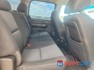Zdjęcie 10 z 12 samochodu: 2014 CHEVROLET SILVERADO K2500 HEAVY DUTY LT VIN:1GC1KXC87EF153360 - miniatura