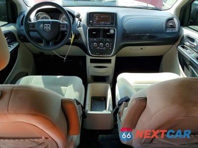 Zdjęcie 8 z 14 samochodu: 2015 DODGE GRAND CARAVAN SE VIN:2C4RDGBG5FR664243 - miniatura