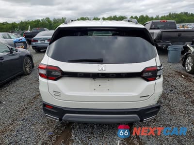 Zdjęcie 6 z 13 samochodu: 2024 HONDA PILOT TOURING VIN:5FNYG1H7XRB041191 - miniatura