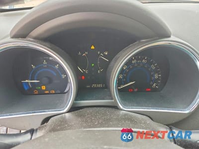 Zdjęcie 9 z 13 samochodu: 2008 TOYOTA HIGHLANDER HYBRID VIN:JTEEW41A082003950 - miniatura