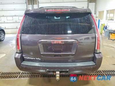 Zdjęcie 6 z 13 samochodu: 2016 GMC YUKON XL K1500 SLT VIN:1GKS2GKC4GR359350 - miniatura