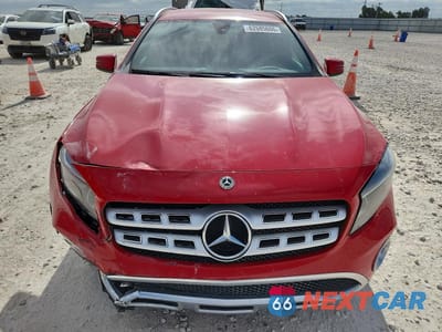 Piąte zdjęcie samochodu w środku: 2020 MERCEDES-BENZ GLA 250 VIN:WDCTG4EB0LU023456 - miniatura