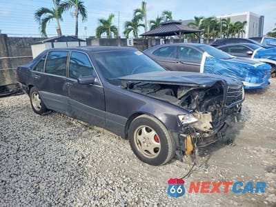 Czwarte zdjęcie samochodu z boku: 1995 MERCEDES-BENZ S 420 VIN:WDBGA43E3SA275819 - miniatura