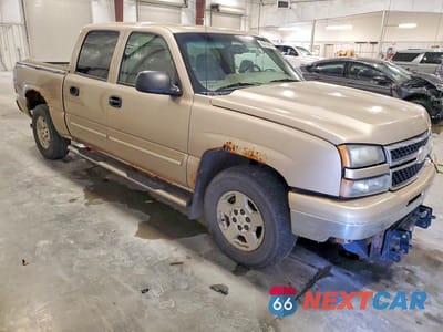 Czwarte zdjęcie samochodu z boku: 2006 CHEVROLET SILVERADO VIN:2GCEK13T161232888 - miniatura