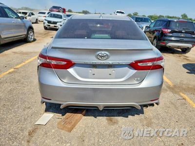 Zdjęcie 6 z 13 samochodu: 2019 TOYOTA CAMRY SE VIN:4T1B11HK1KU746966 - miniatura