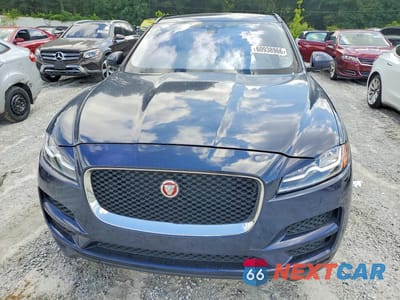 Piąte zdjęcie samochodu w środku: 2018 JAGUAR F-PACE PRESTIGE VIN:SADCK2FX5JA288623 - miniatura
