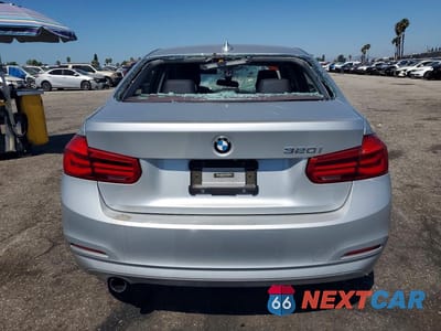 Zdjęcie 6 z 12 samochodu: 2018 BMW 320 I VIN:WBA8A9C57JAH12335 - miniatura