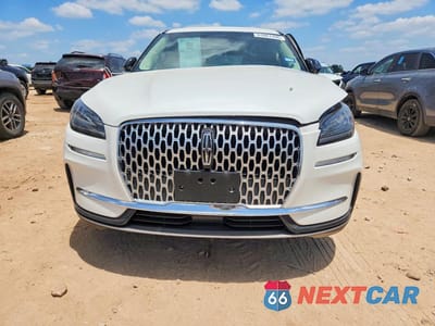 Piąte zdjęcie samochodu w środku: 2023 LINCOLN CORSAIR STANDARD VIN:5LMCJ1CA4PUL24262 - miniatura