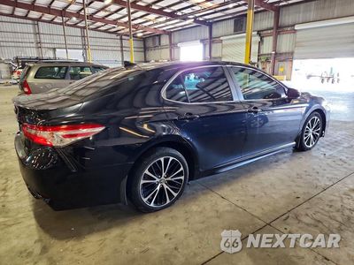 Trzecie zdjęcie samochodu z tyłu: 2020 TOYOTA CAMRY SE VIN:4T1M11AKXLU987445 - miniatura