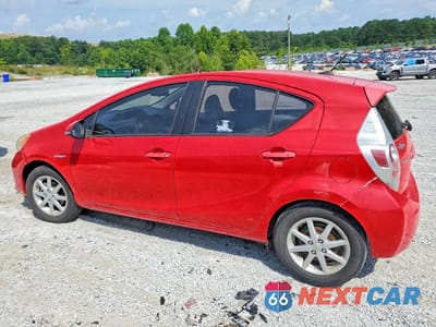 Drugie zdjęcie samochodu z przodu: 2013 TOYOTA PRIUS C THREE VIN:JTDKDTB30D1041637 - miniatura