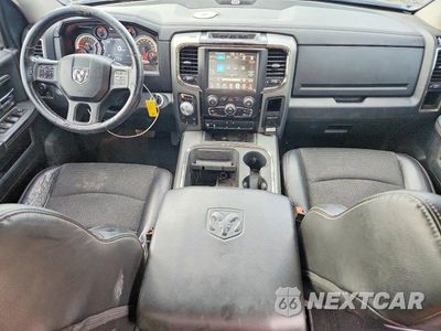Zdjęcie 8 z 12 samochodu: 2016 RAM 1500 SPORT VIN:1C6RR7HT3GS122362 - miniatura