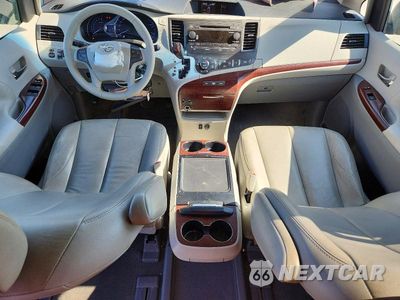 Zdjęcie 8 z 13 samochodu: 2013 TOYOTA SIENNA XLE 7-PASSENGER VIN:5TDDK3DC4DS059234 - miniatura