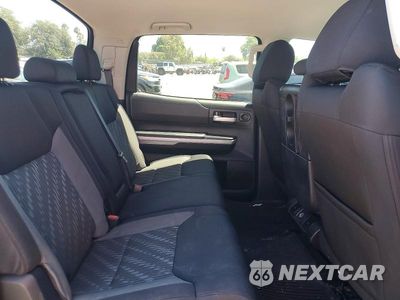 Zdjęcie 10 z 12 samochodu: 2018 TOYOTA TUNDRA SR5 CREWMAX 1 VIN:5TFEY5F17JX231434 - miniatura
