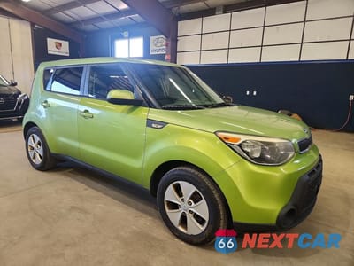 Czwarte zdjęcie samochodu z boku: 2014 KIA SOUL BASE VIN:KNDJN2A23E7733918 - miniatura
