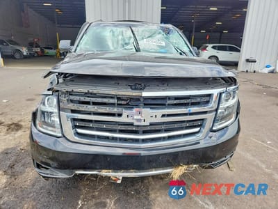 Piąte zdjęcie samochodu w środku: 2019 CHEVROLET TAHOE K1500 LT VIN:1GNSKBKC7KR189421 - miniatura