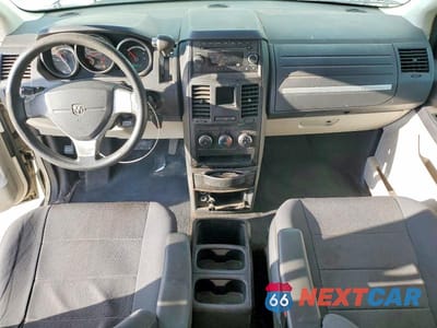 Zdjęcie 8 z 13 samochodu: 2009 DODGE GRAND CARAVAN SE VIN:2D8HN44EX9R652114 - miniatura